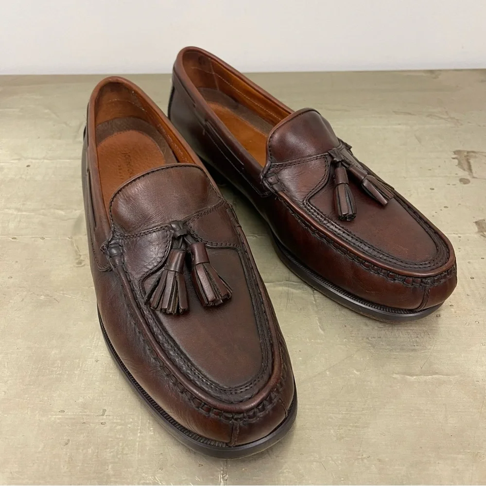 Johnston & Murphy Passport Leather Tassel Loafer Made in Italy